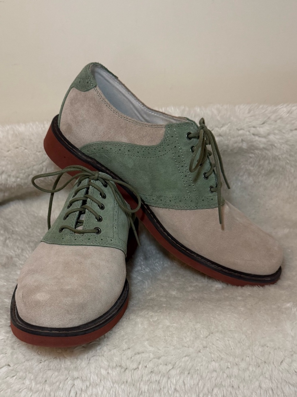 NWOB Rockport Two-Tone Suede Saddle Oxfords in Green and Beige